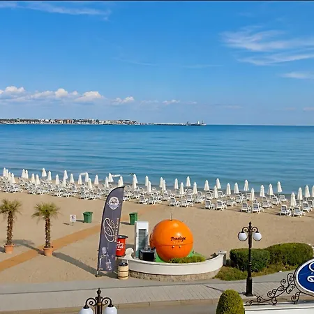 Elegant Beachfront At * Поморіє